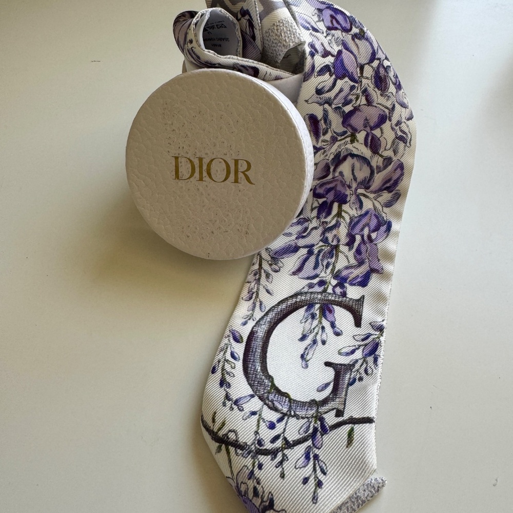 Christian Dior Mitzah Scarf - Picture 3 of 3